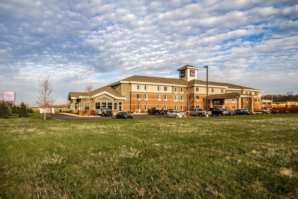 Sleep Inn & Suites Madison - Monona Eksteriør billede