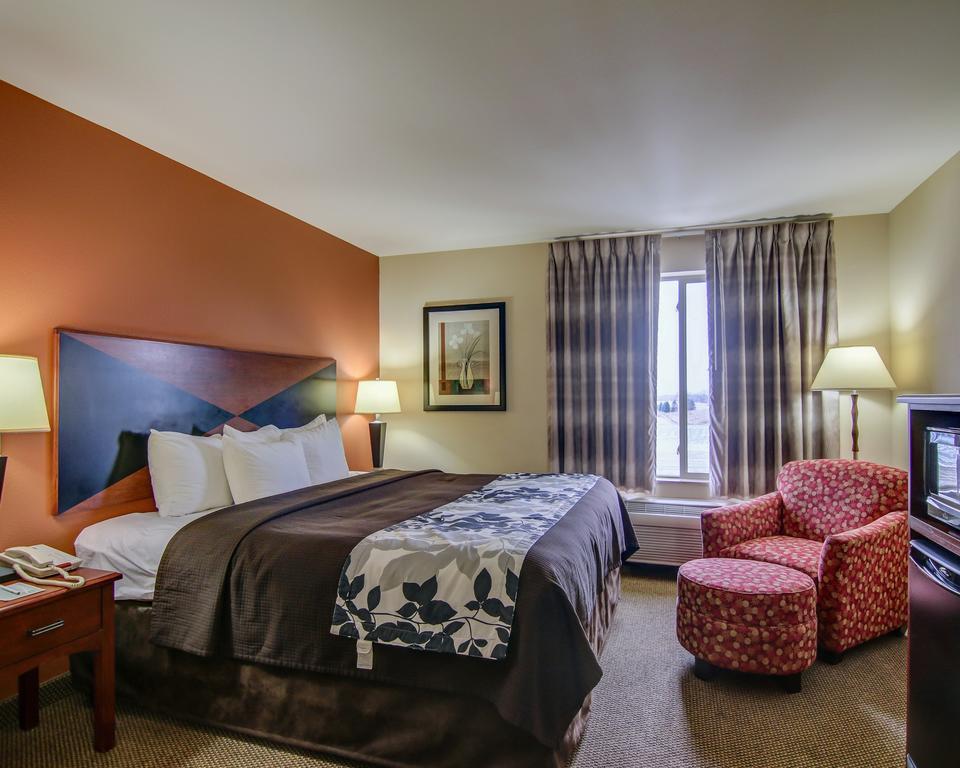 Sleep Inn & Suites Madison - Monona Eksteriør billede