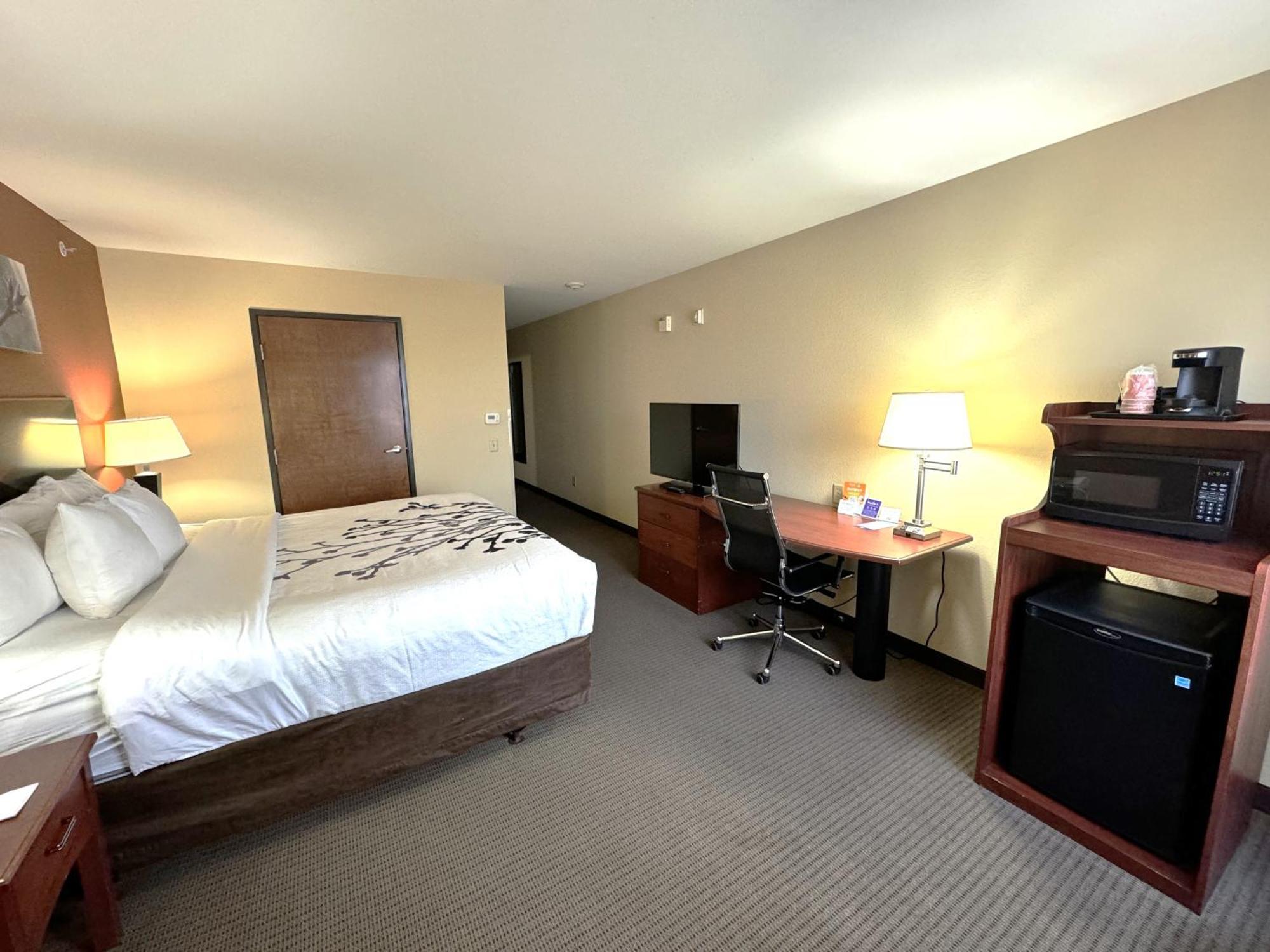 Sleep Inn & Suites Madison - Monona Eksteriør billede